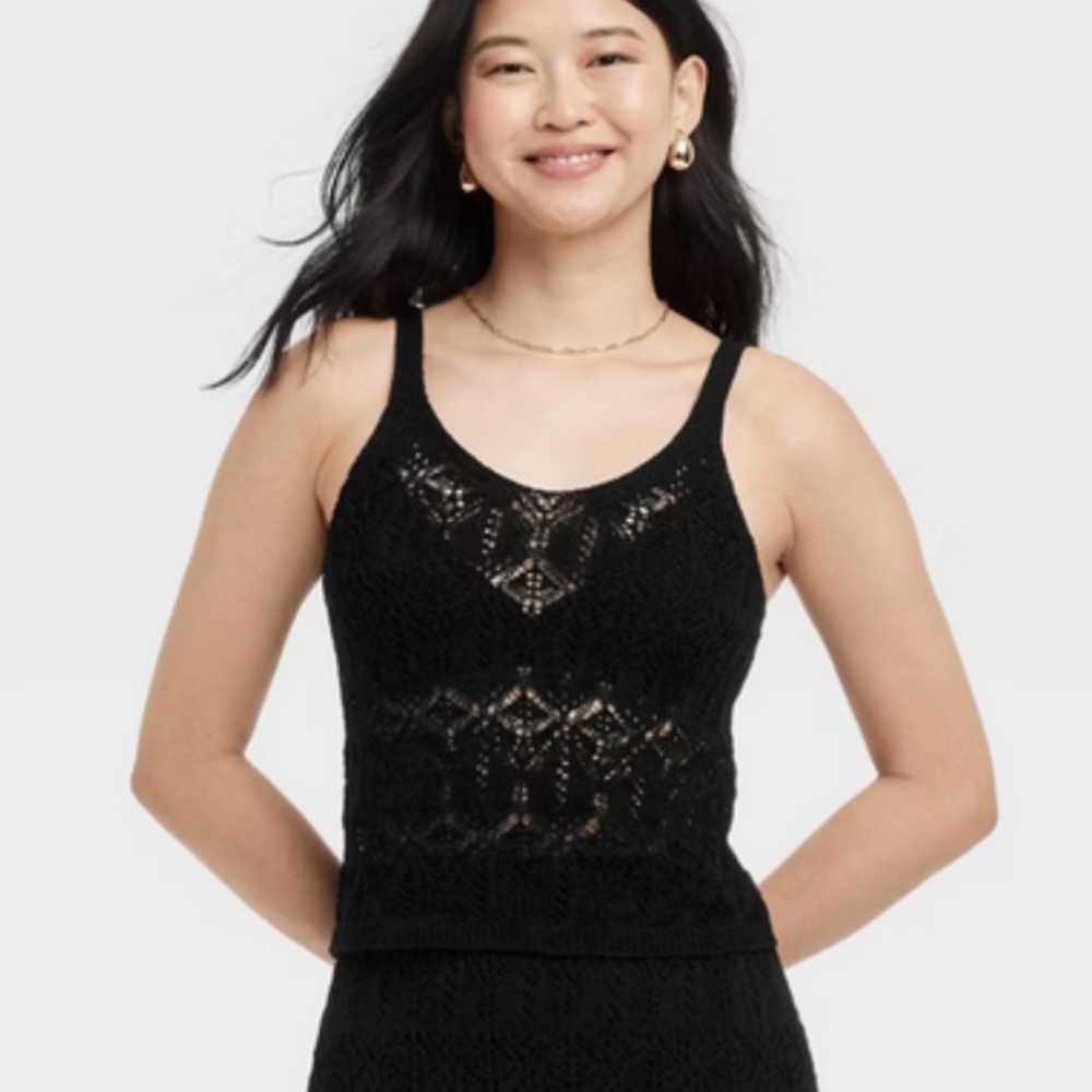 Women’s Crochet-Style sweater Tank new